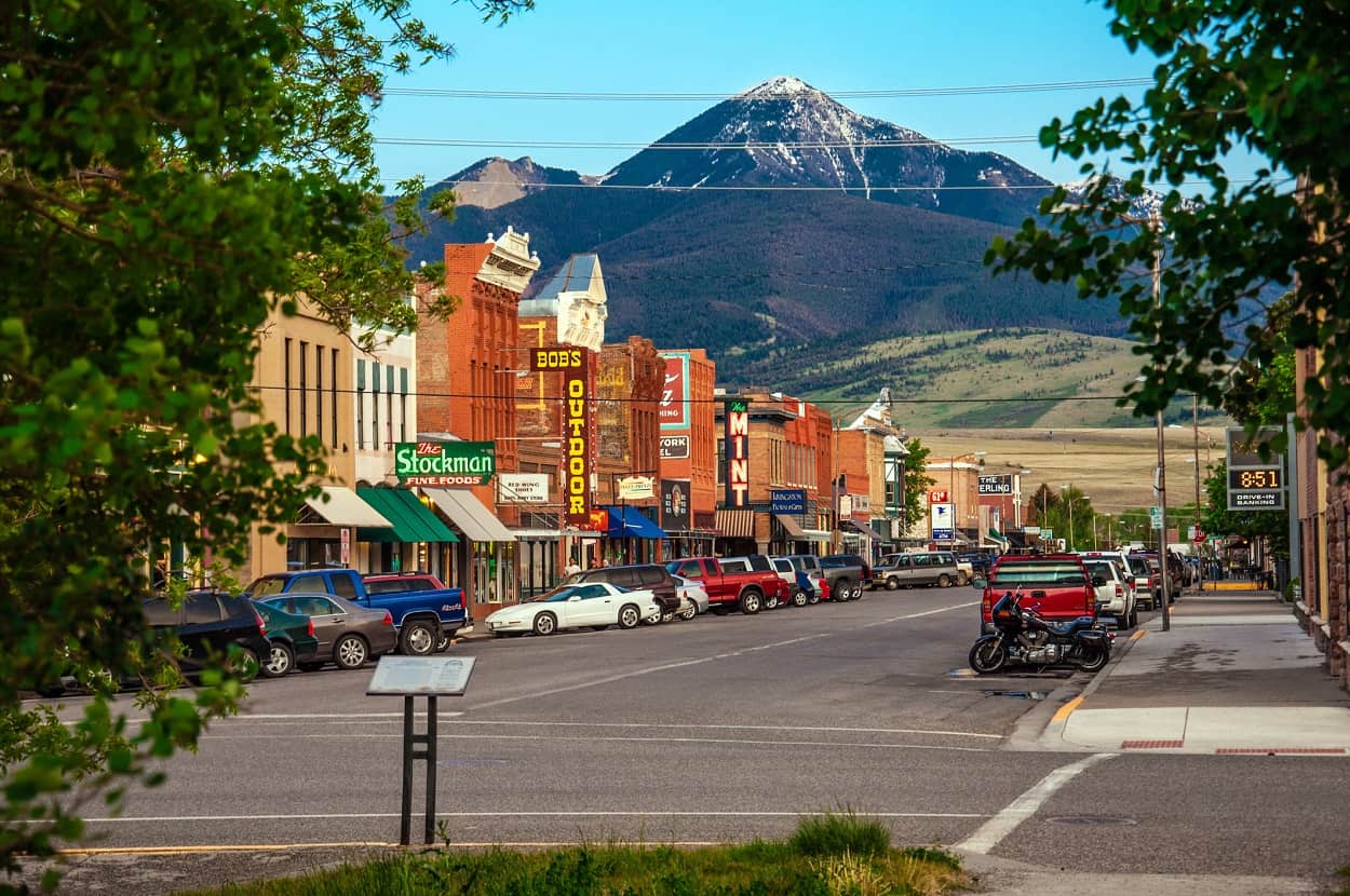 10 Most Beautiful Small Towns in Montana You Must Visit