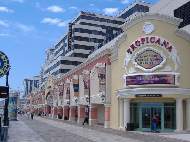 Tropicana Casino