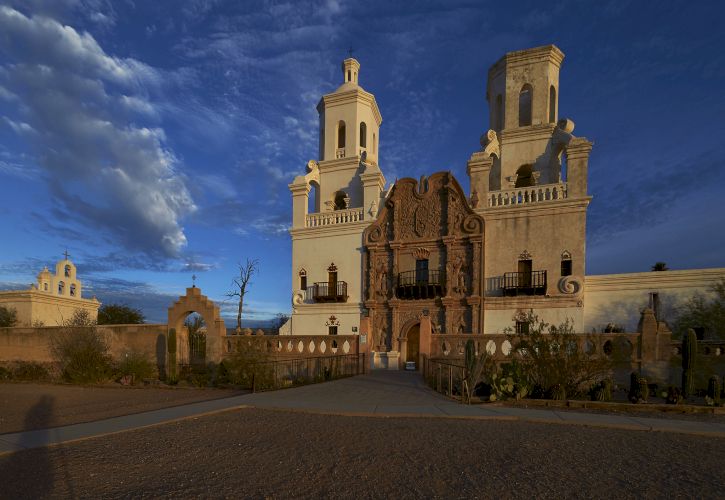 San Xavier Del Bac Mission, Arizona
