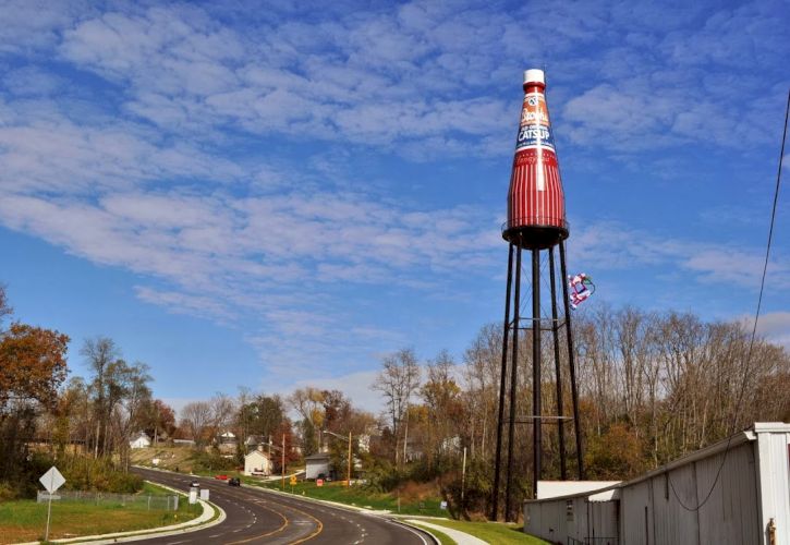 World's Largest Catsup Bottle – Collinsville, Illinois