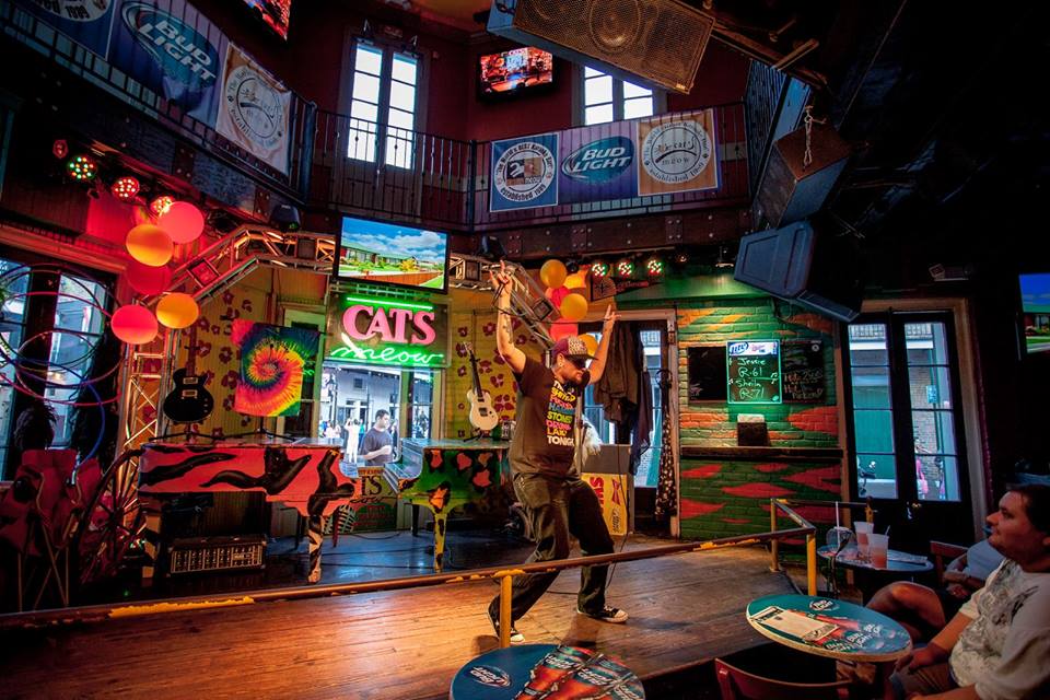 10 Coolest and Bars in America Attractions of America