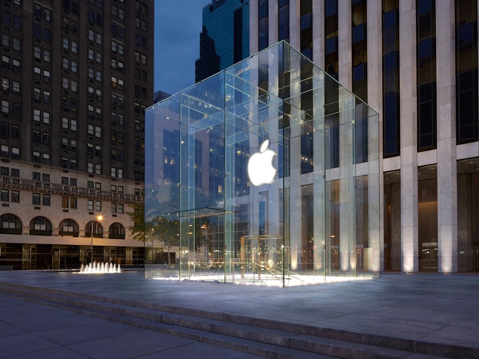 Apple Fifth Avenue, NYC