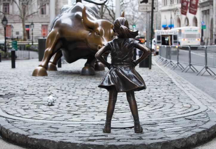 Charging Bull v Fearless Girl, New York