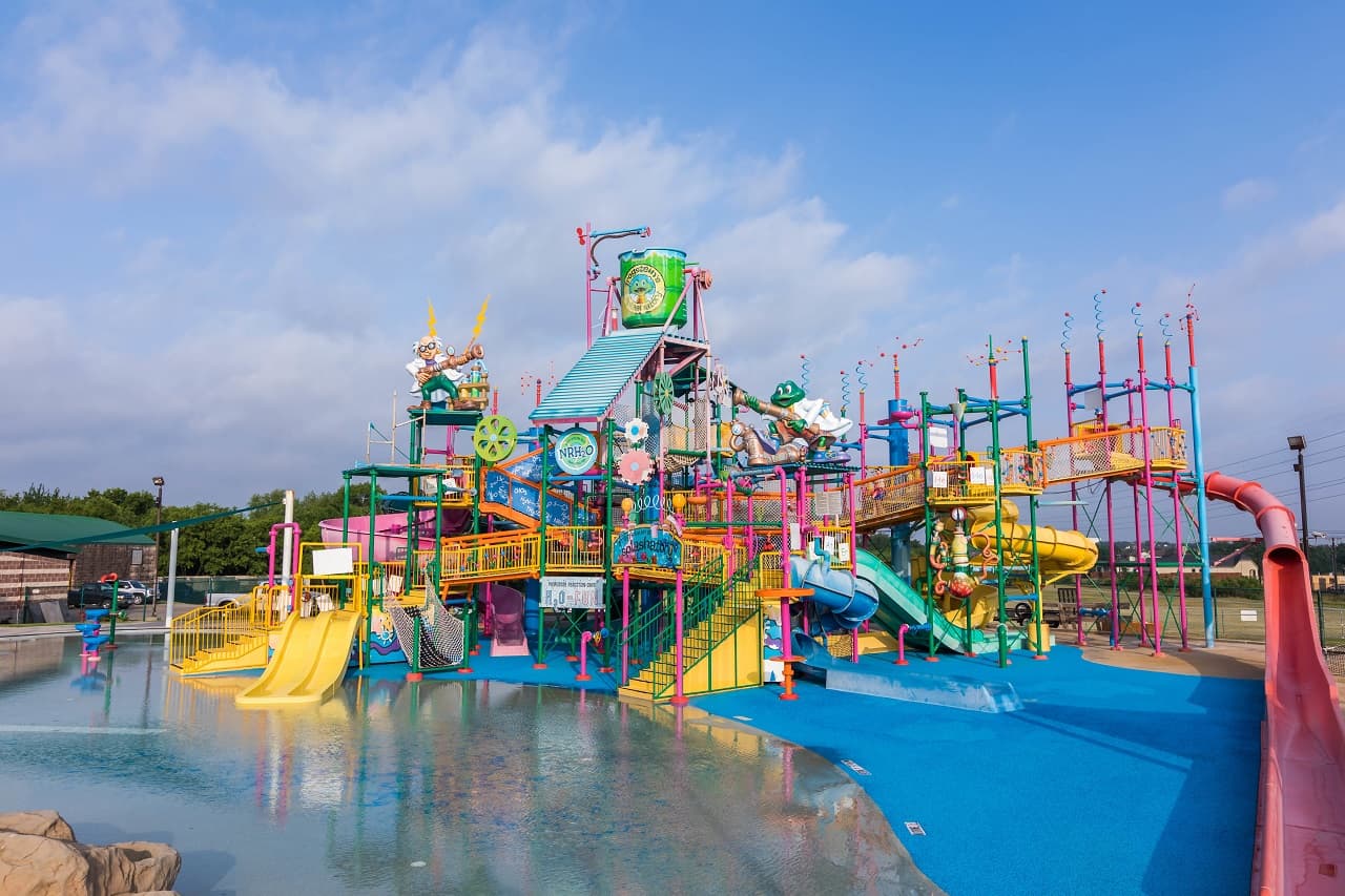 NRH2O Family Water Park - North Richland Hills