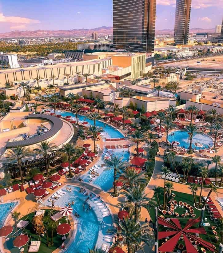 Pools at Resorts World Las Vegas