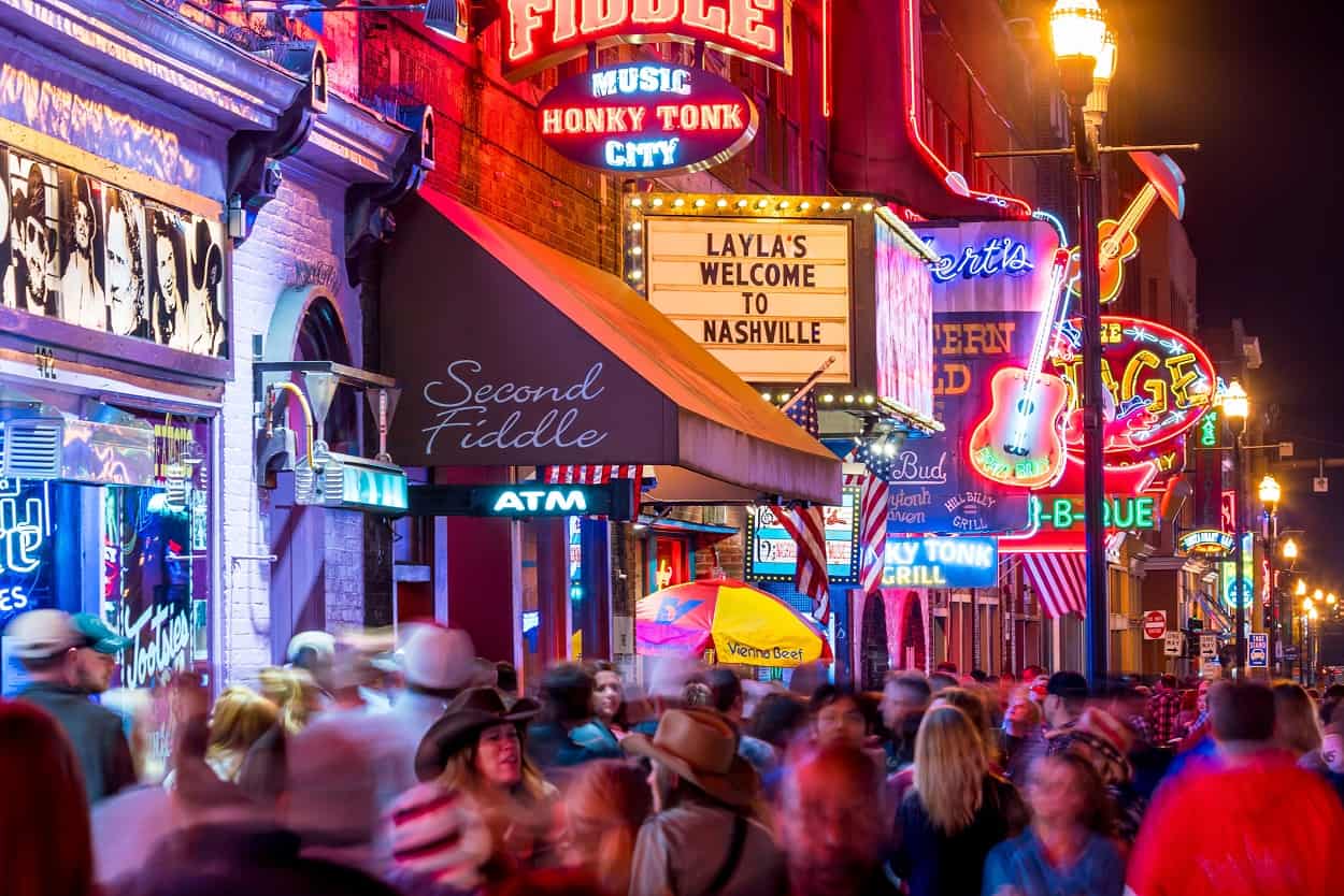 Bar Hop in Nashville Bar Hop in Nashville