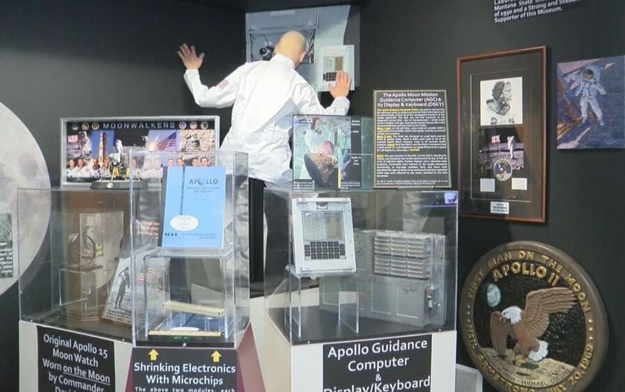 American Computer & Robotics Museum