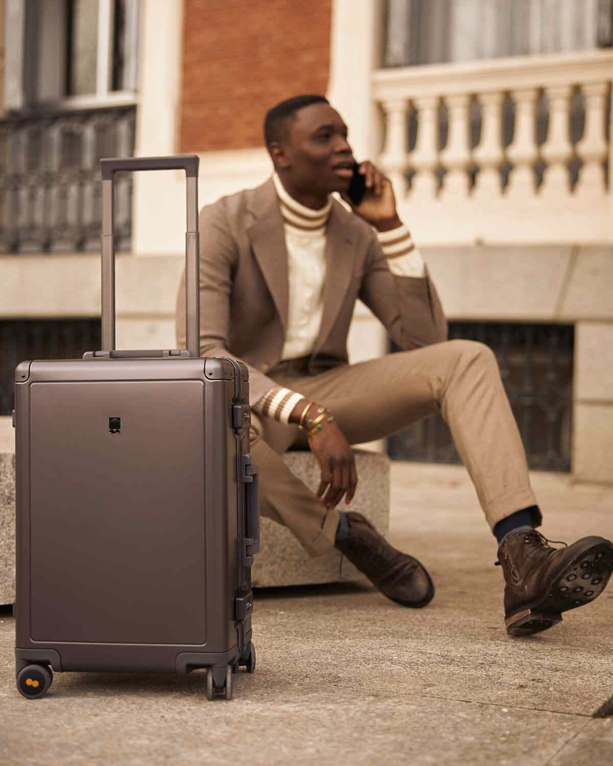 First-Hand Review and Experience with the Level8 Atlas Aluminium Luggage!