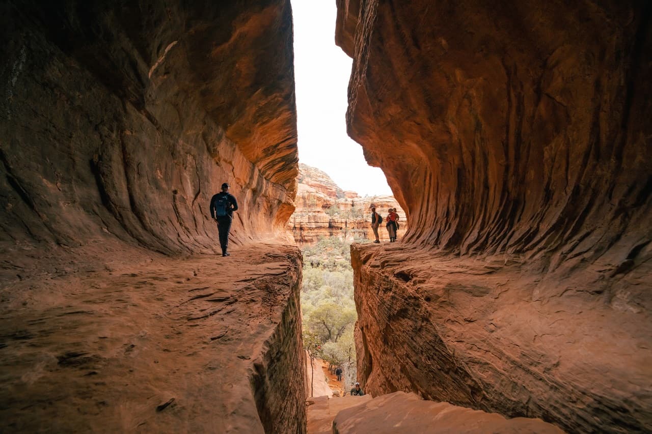 15 Best Caves in Arizona You Must Explore