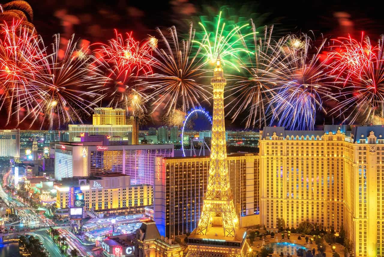 24 Best Ways to Celebrate New Year's Eve in Las Vegas (+Things to Do, Parties & More)