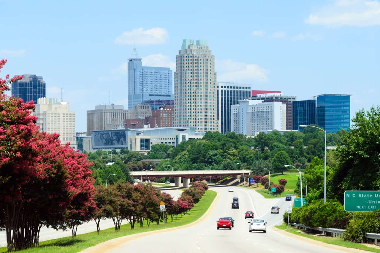 14 Best Places To Live in North Carolina in 2024